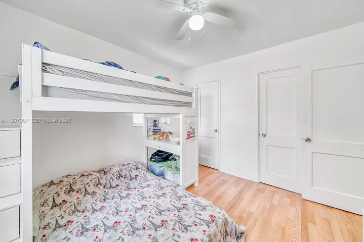 Guest house bedroom
