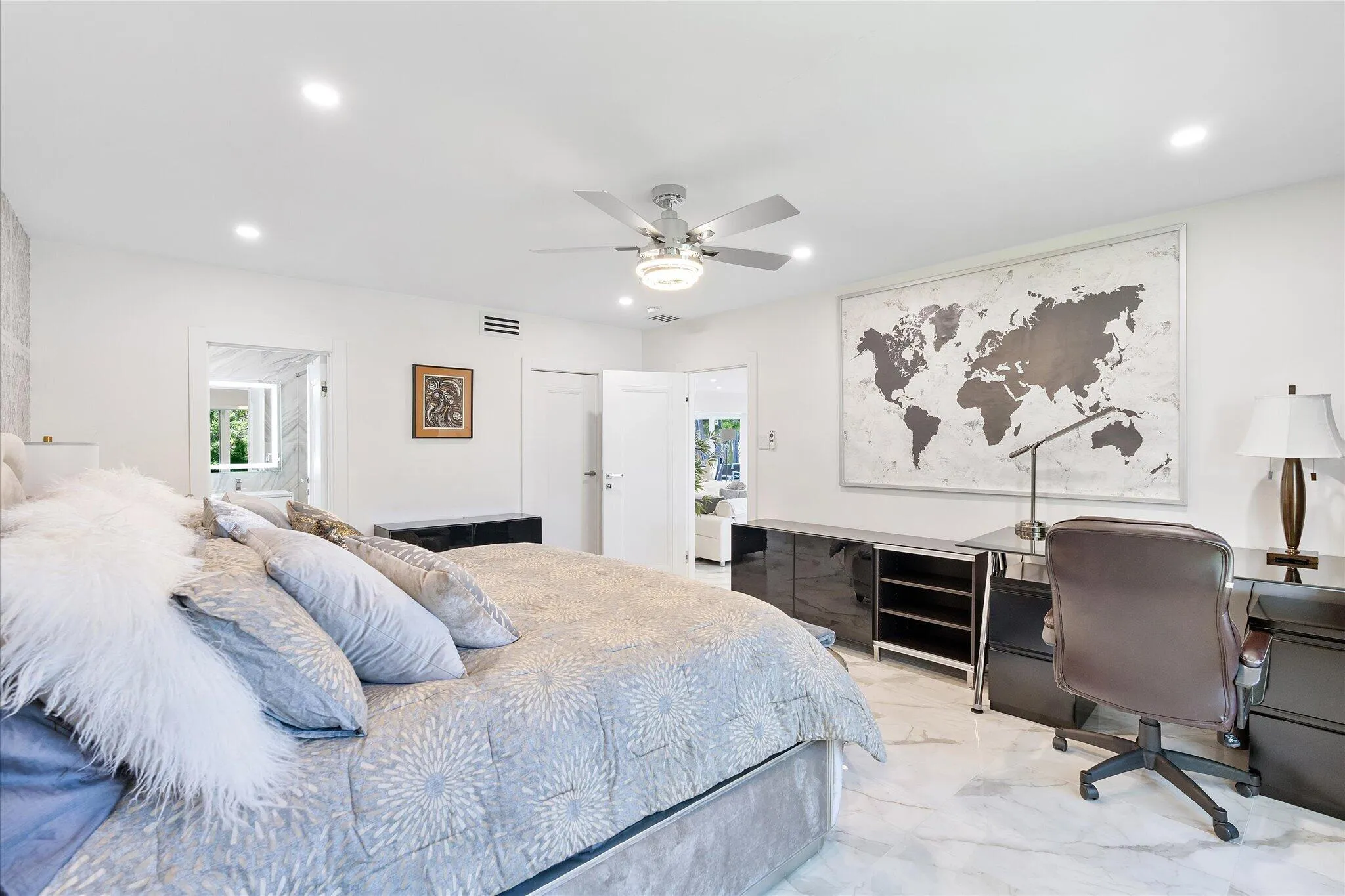 Property photo 44