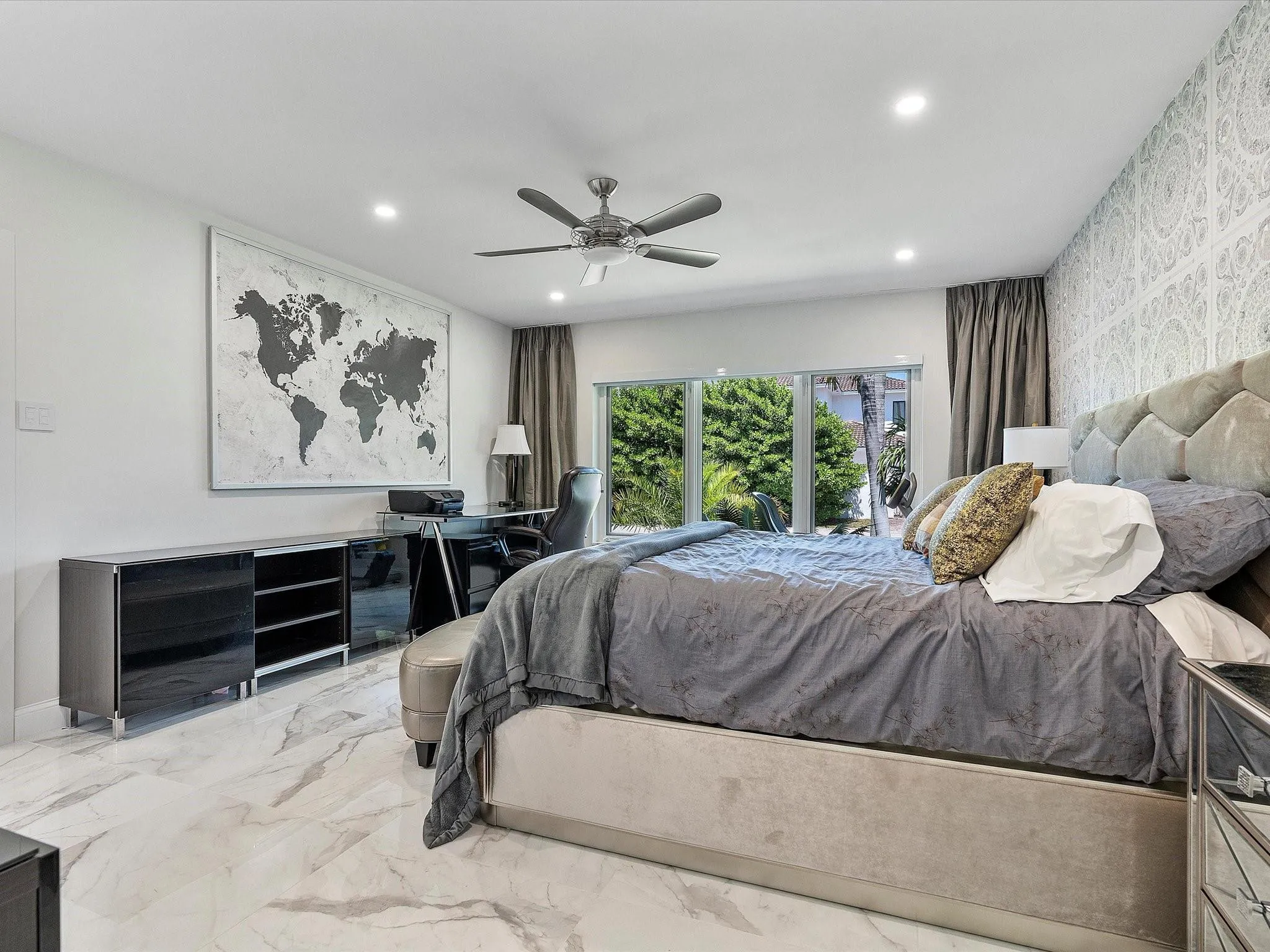 Property photo 44