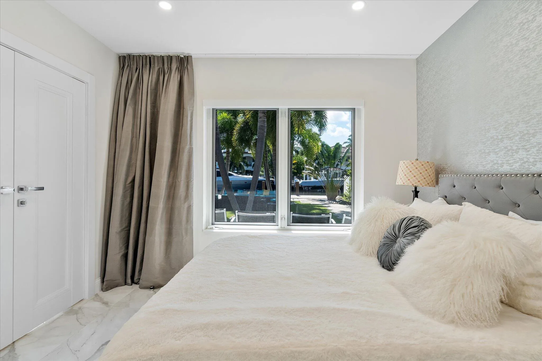 Property photo 77