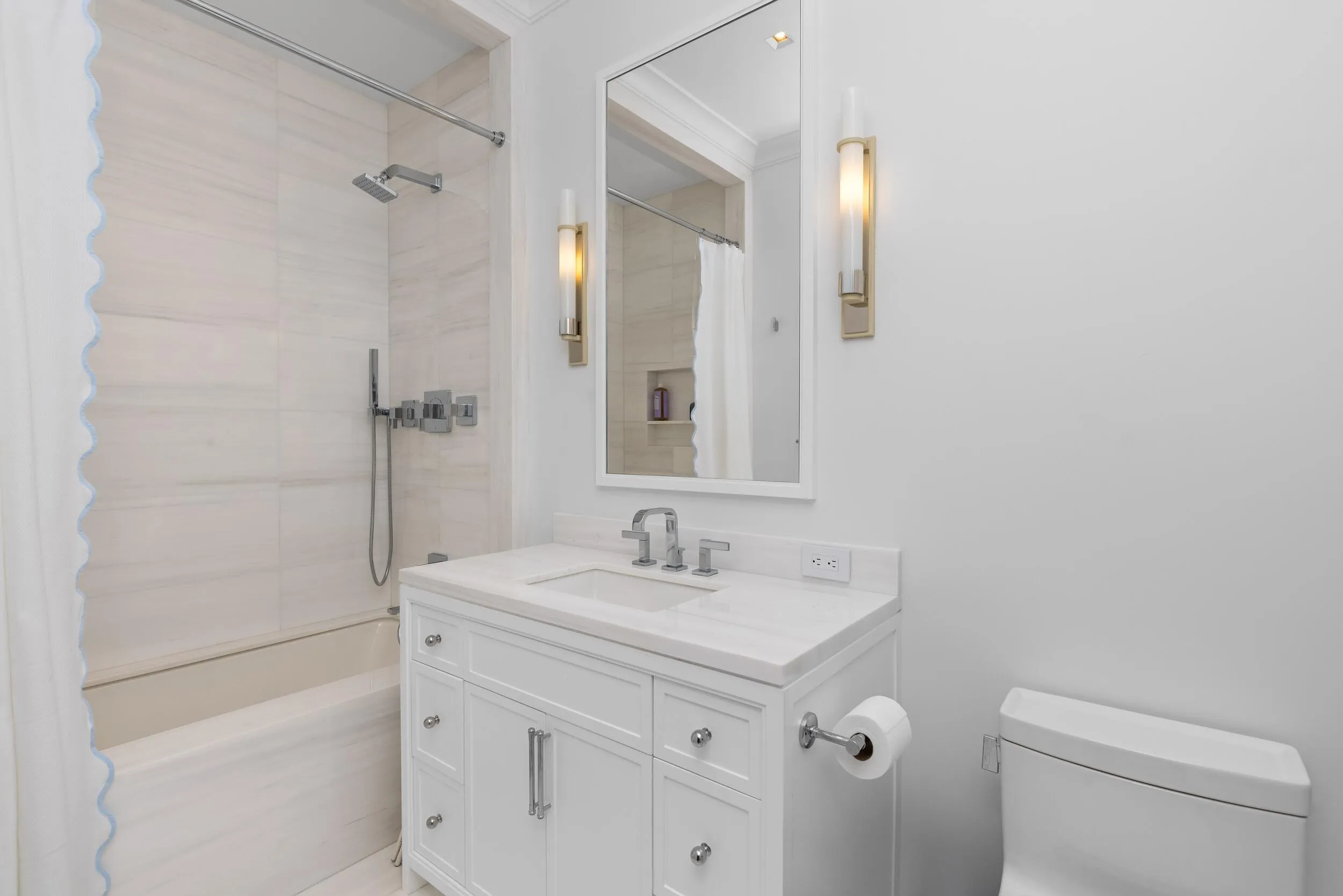 Guest Bath 1