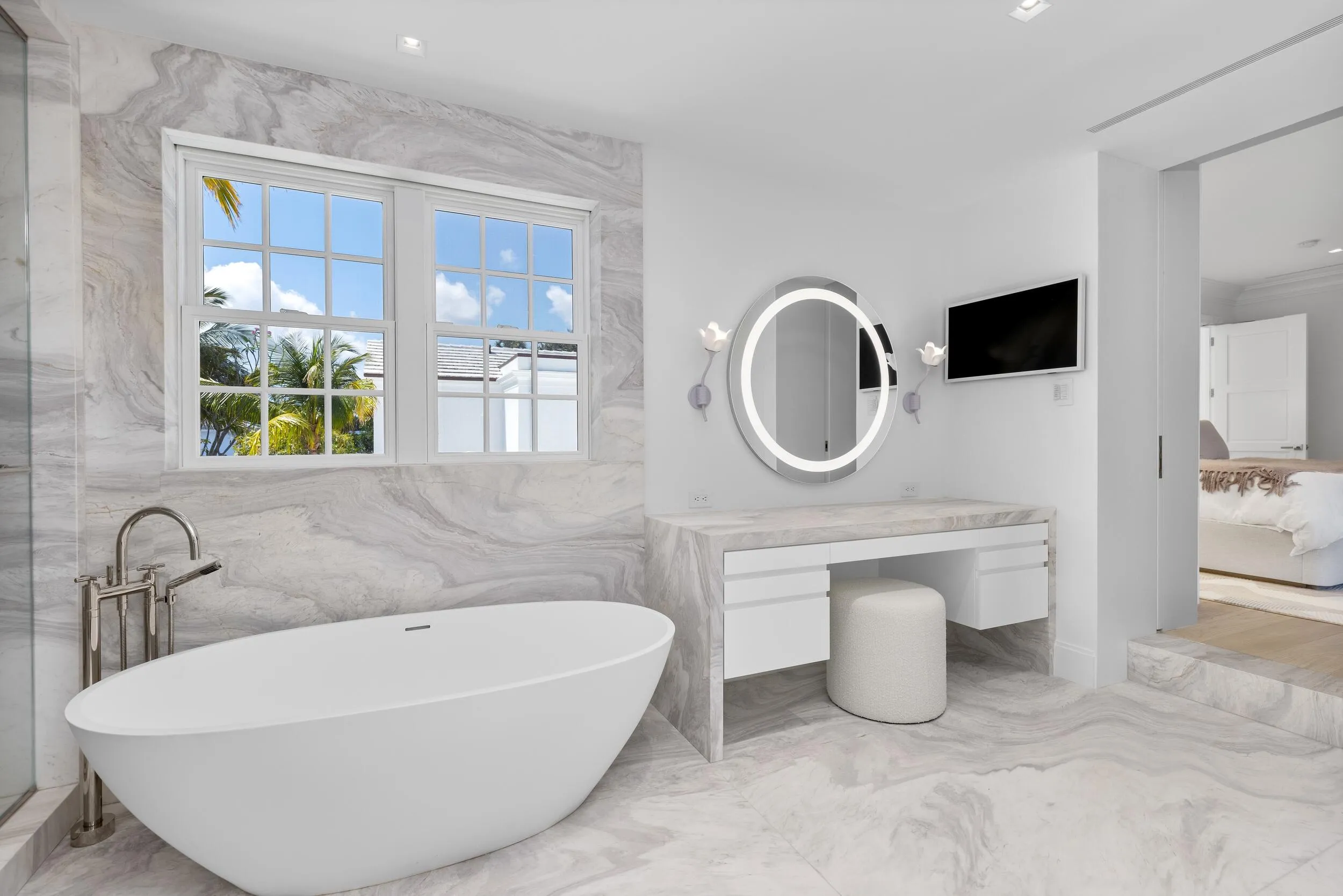 Primary Bath Hers