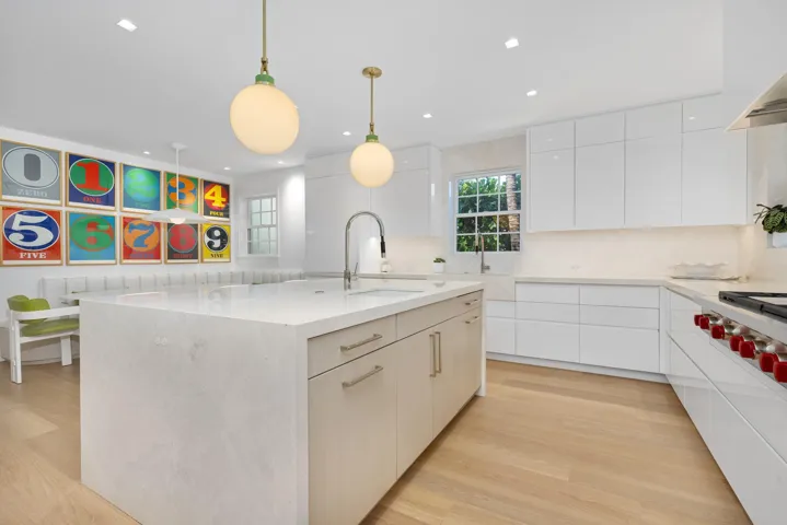 Kitchen 4