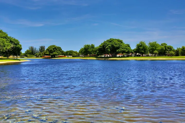 045-024-Fishing Lake-1500x1000