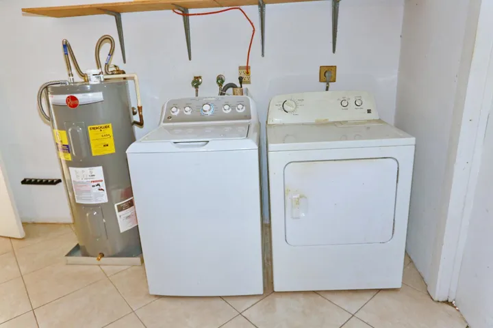 027-045-Laundry Area-1500x1000