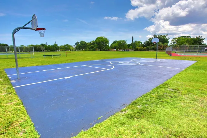 040-001-Basketball Courts-1500x1000