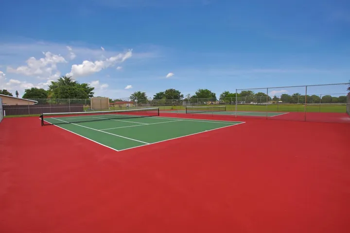 041-041-Tennis Courts-1500x1000