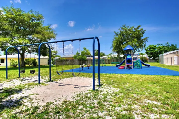 038-033-Playground-1500x1000