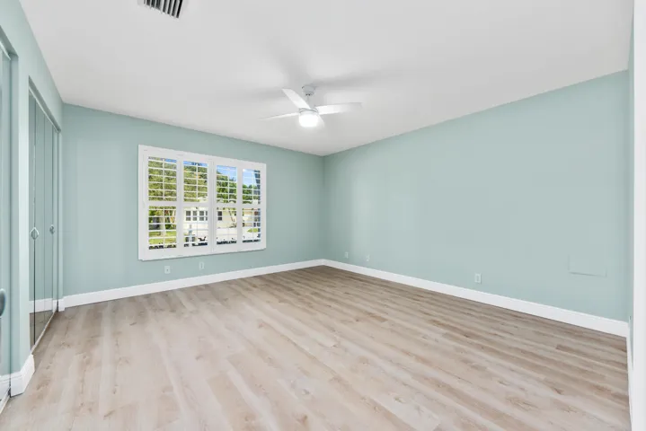 490 Mars Way (28)