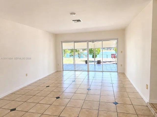 Entrance Living Area
