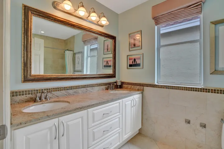 Upstairs Bathroom