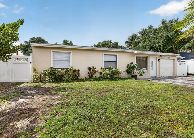 4764 SW 12th St, Ft Lauderdale, FL 33317