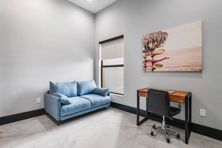 039-13480USHighway1-JunoBeach-FL-33408-S