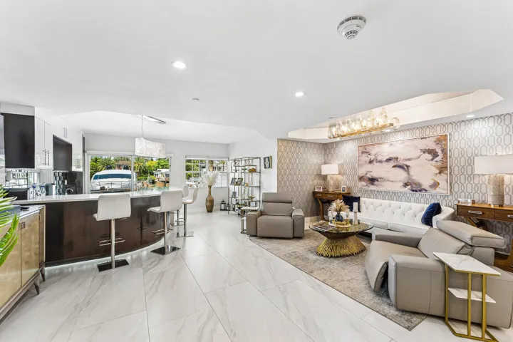 Living Room and Bar