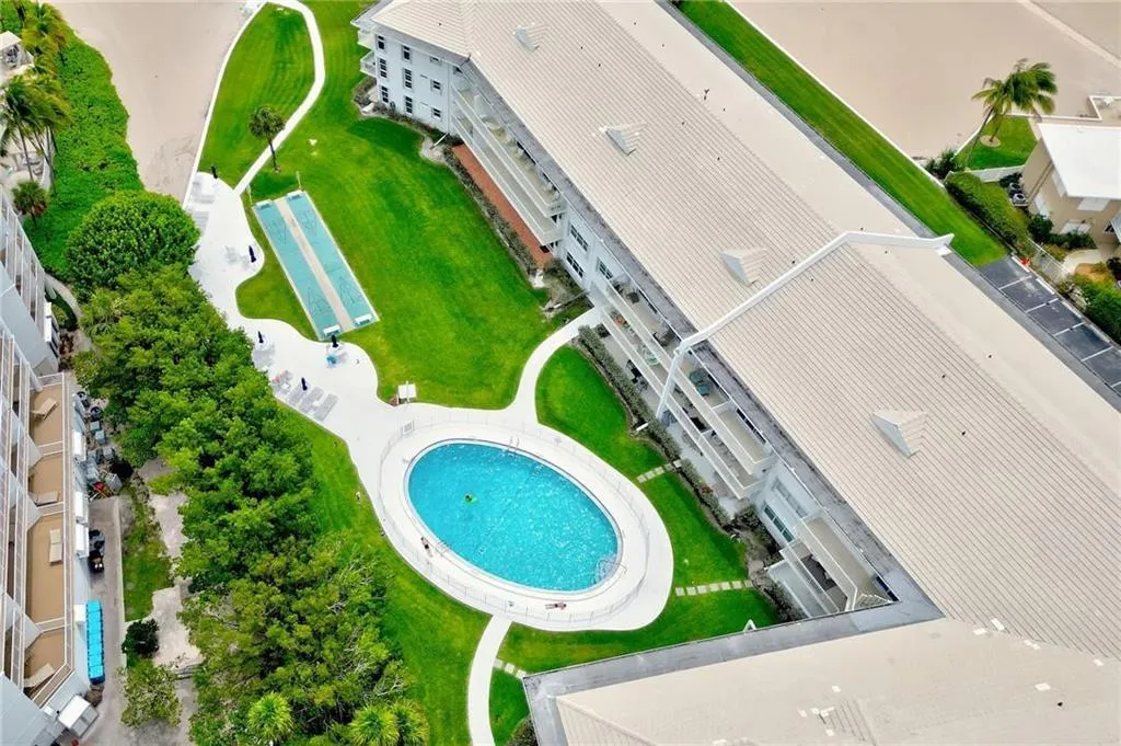 Pool area
