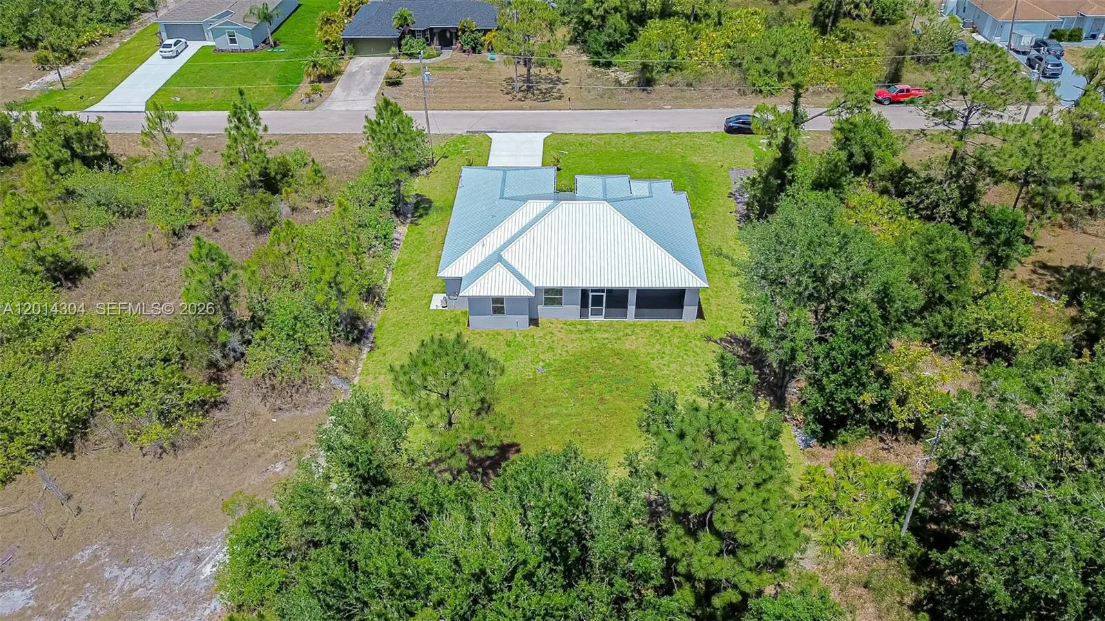 Property photo 33
