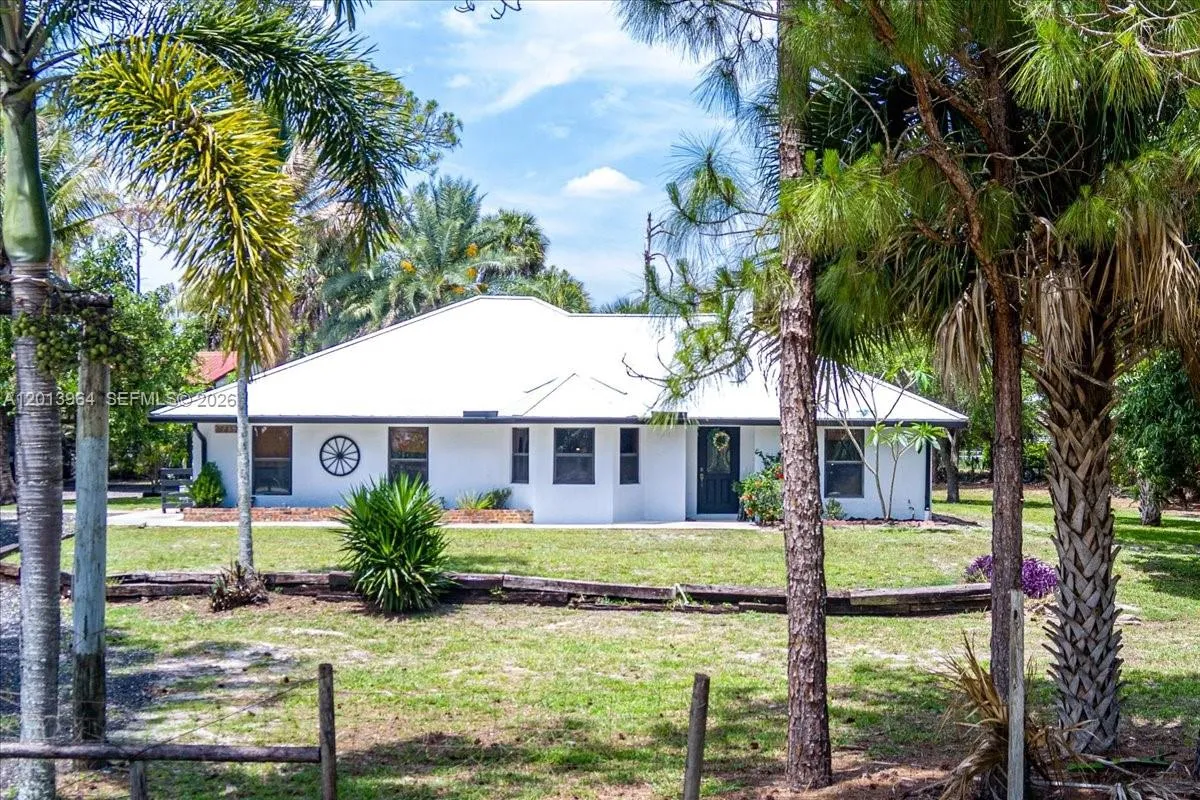 Property photo 40