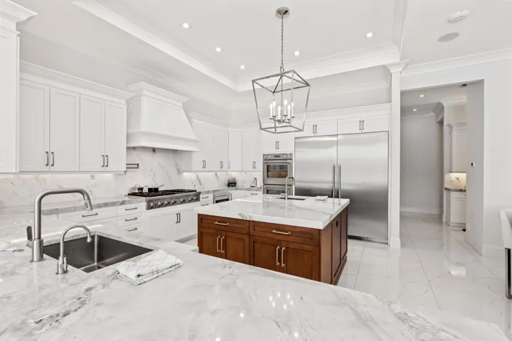 KITCHEN_LEFT_ANGLE