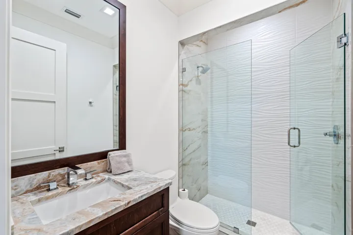 GUEST_BATH_6