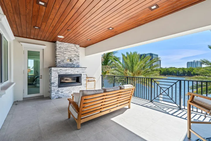 BALCONY_SEATING