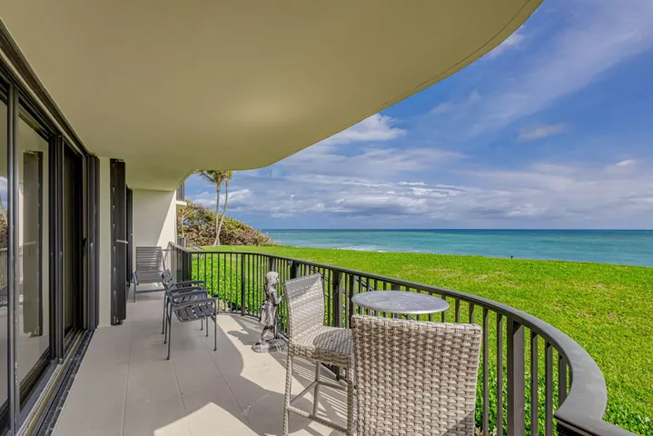Living Room Terrace