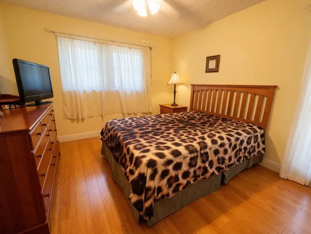 Emerald Second Bedroom