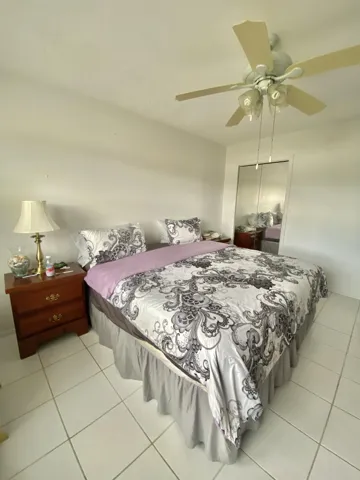 2 bedrooms