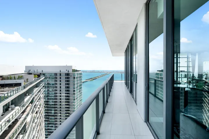 480 NE 31st St, Miami, FL 33137024