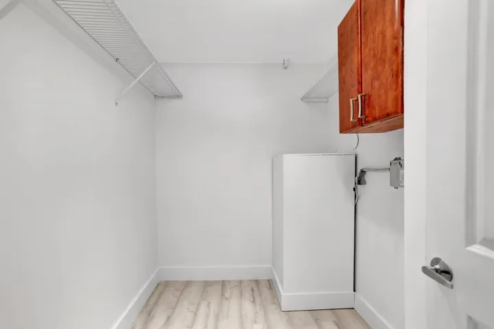Guest Bedroom Closet