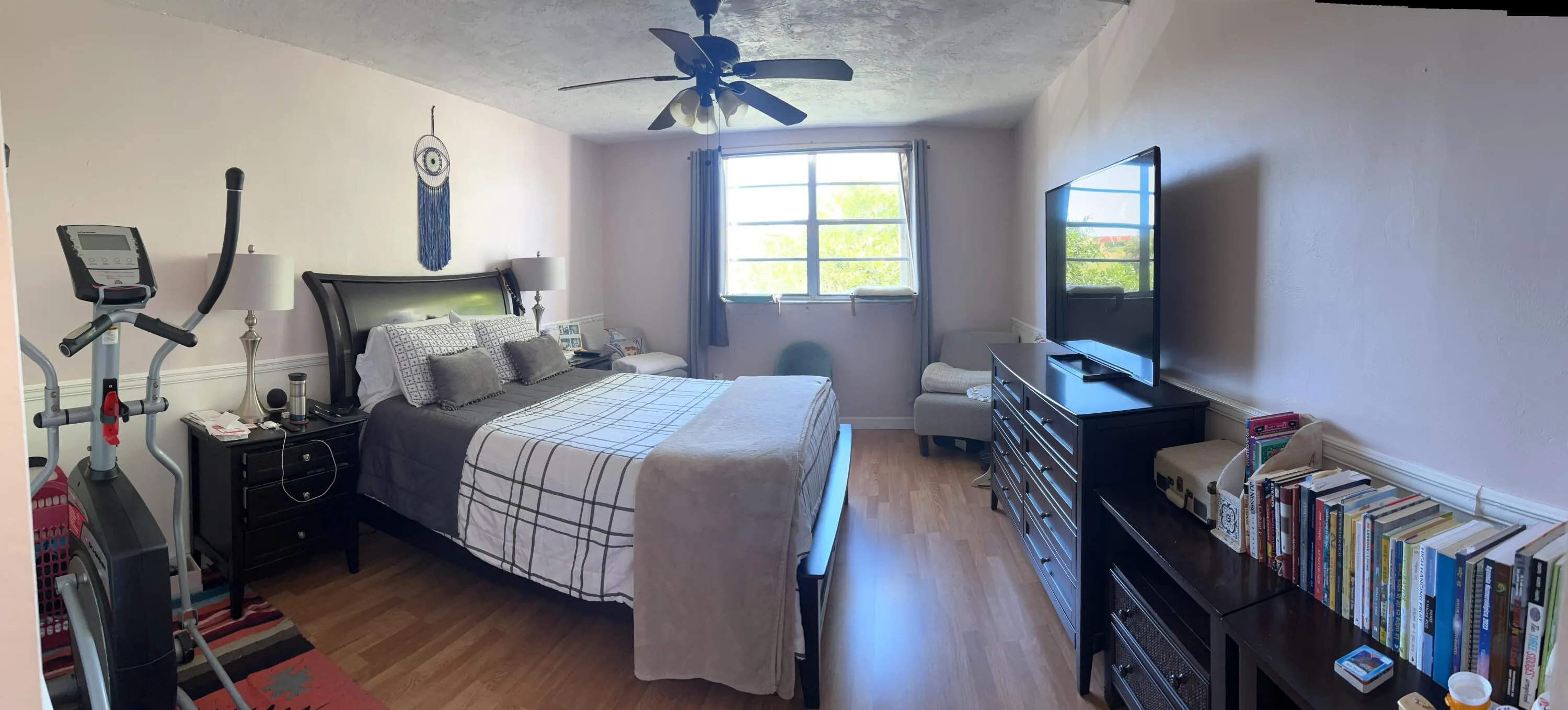 320- Bedroom