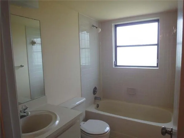 12. Secondary Bath
