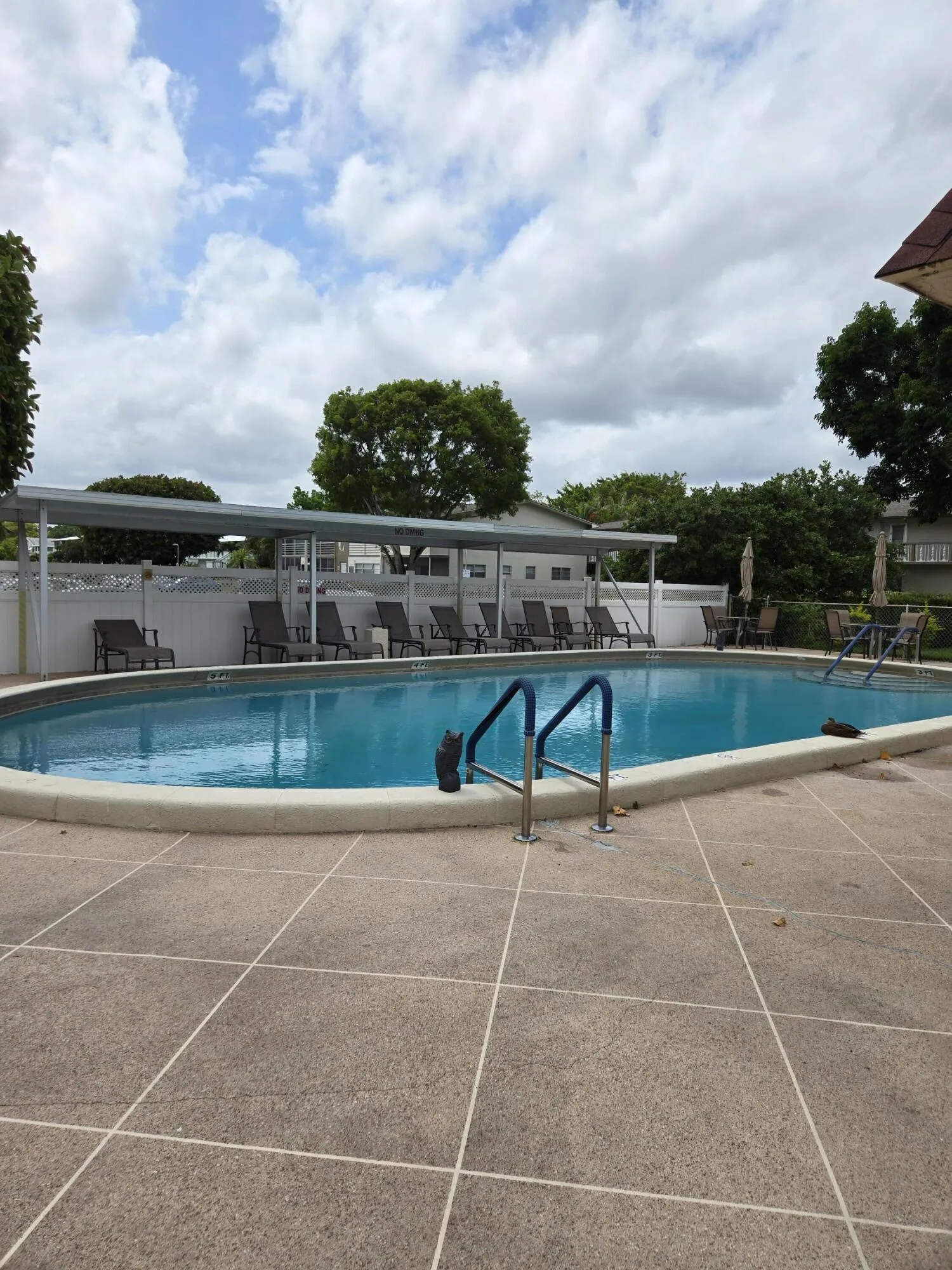 Oxford pool