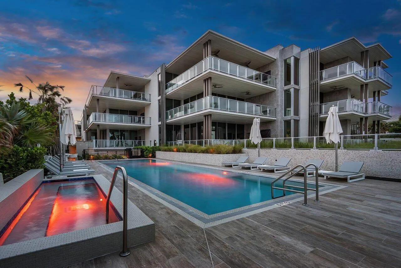 056-1901SouthOceanBoulevard-Unit10-Delra