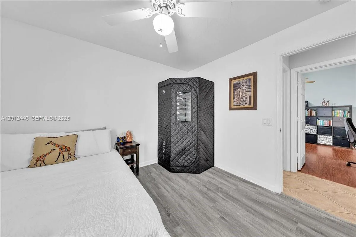 Property photo 96