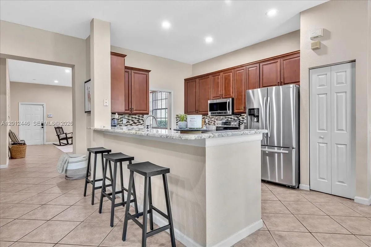 Property photo 33