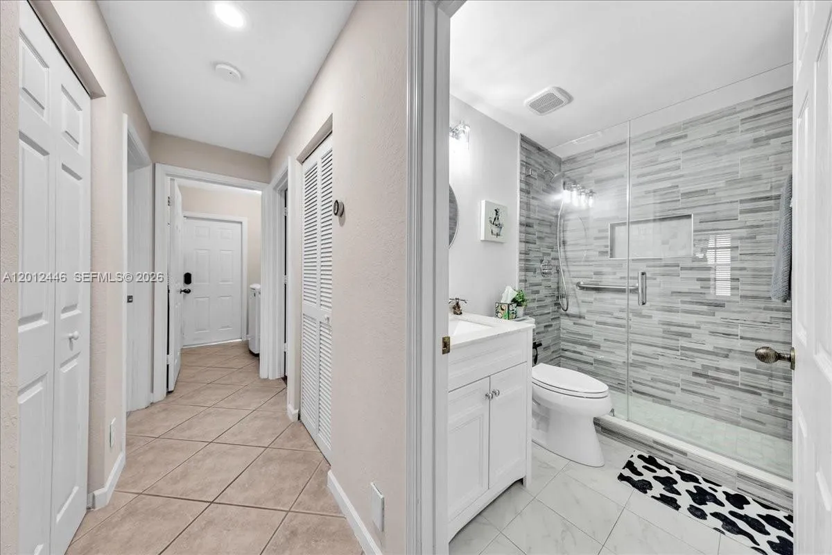 Property photo 105