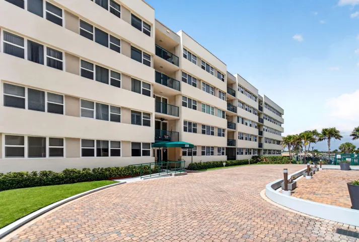 1236 Building