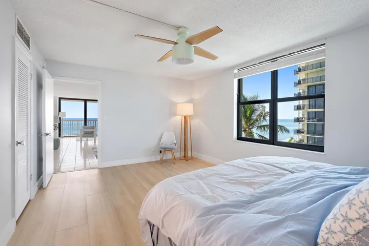 5480 N Ocean Dr