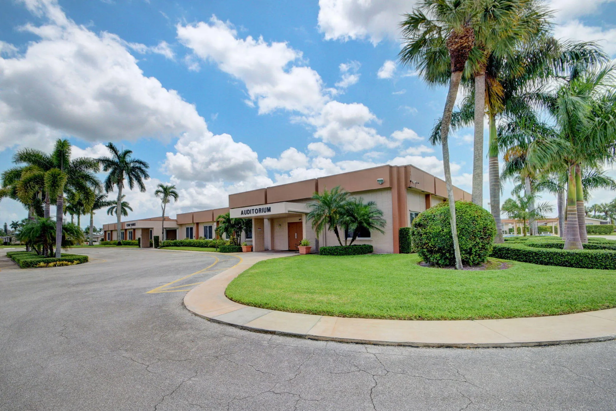 54-web-or-mls-51-web-or-mls-Dudley (1)