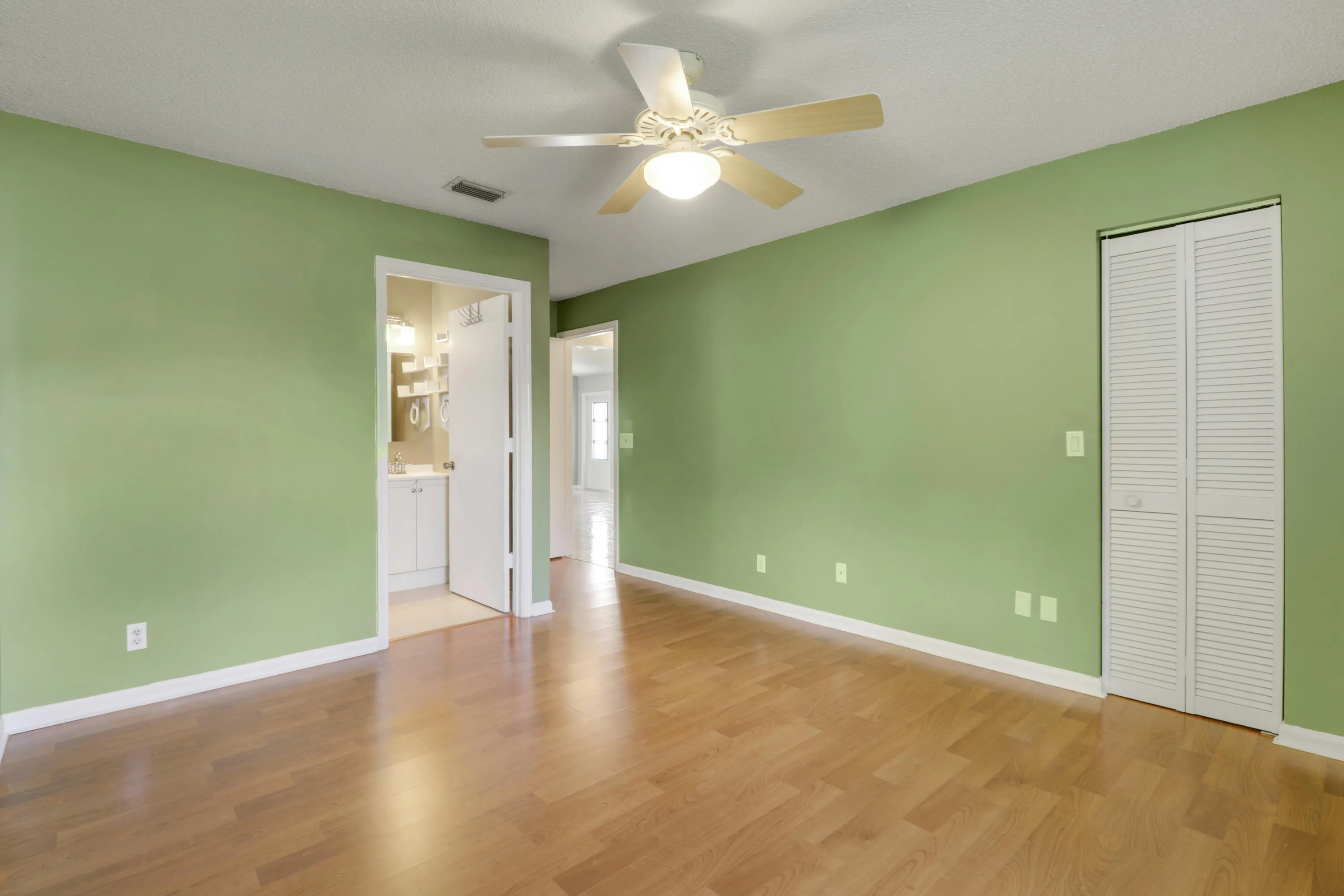 Primary with Walk-in Closet