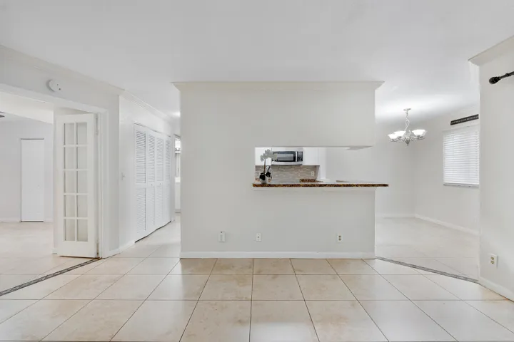 9777 Westview Dr u1112_011