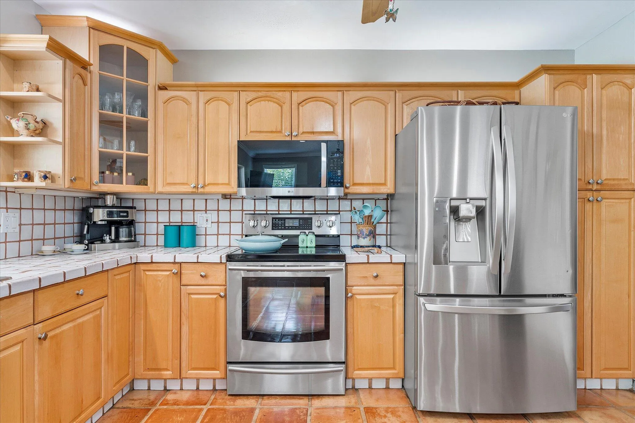 37-5101 N 36th Ct_037
