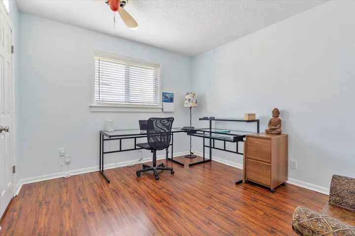 57-5101 N 36th Ct_057