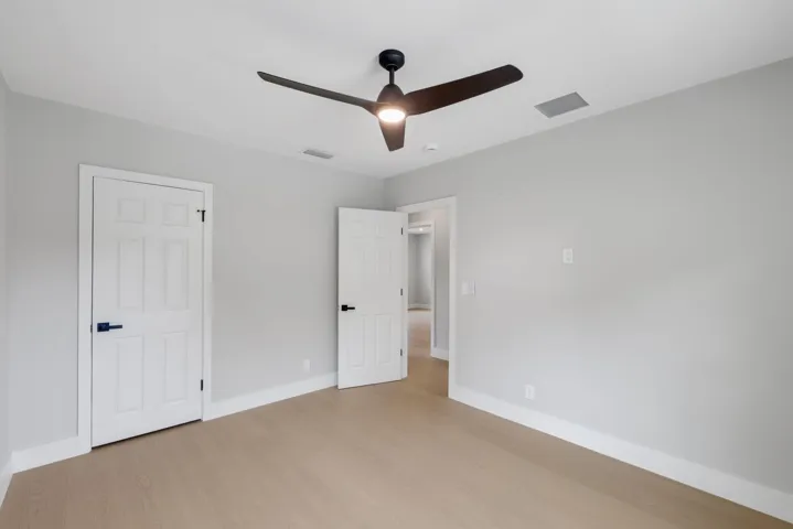 275 Northeast 16th St - 43.jpg-SMALL