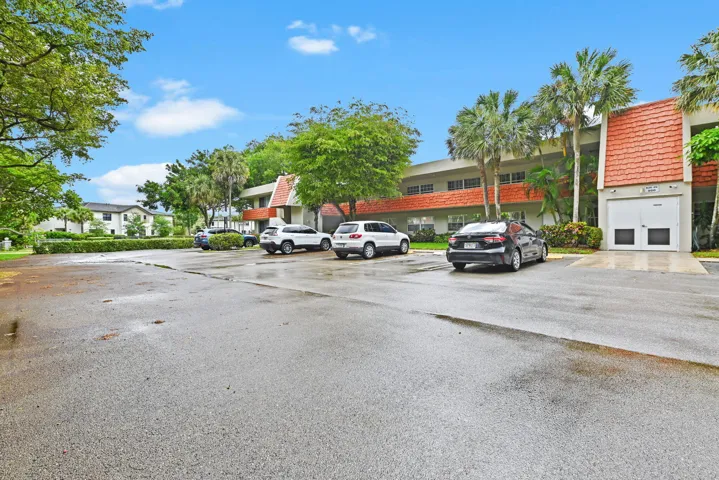1-web-or-mls-800-cypress-blvd-103