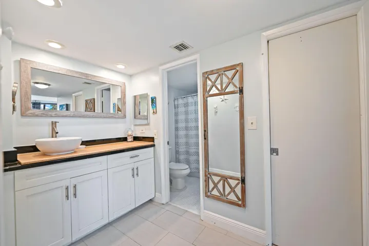 13-web-or-mls-800-cypress-blvd-103