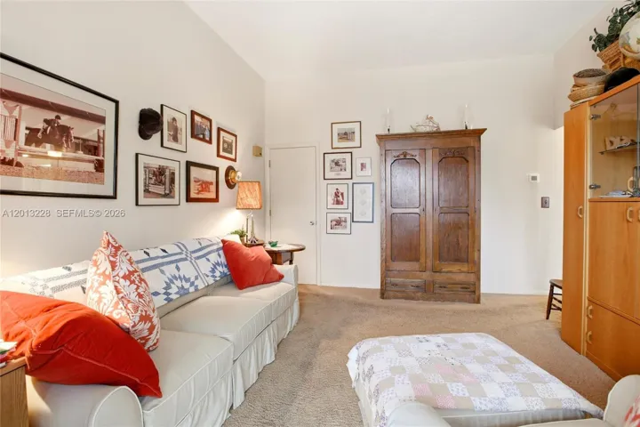 Potential third bedroom/ office space