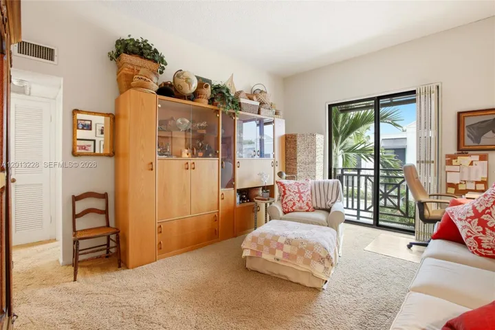 Potential third bedroom/ office space