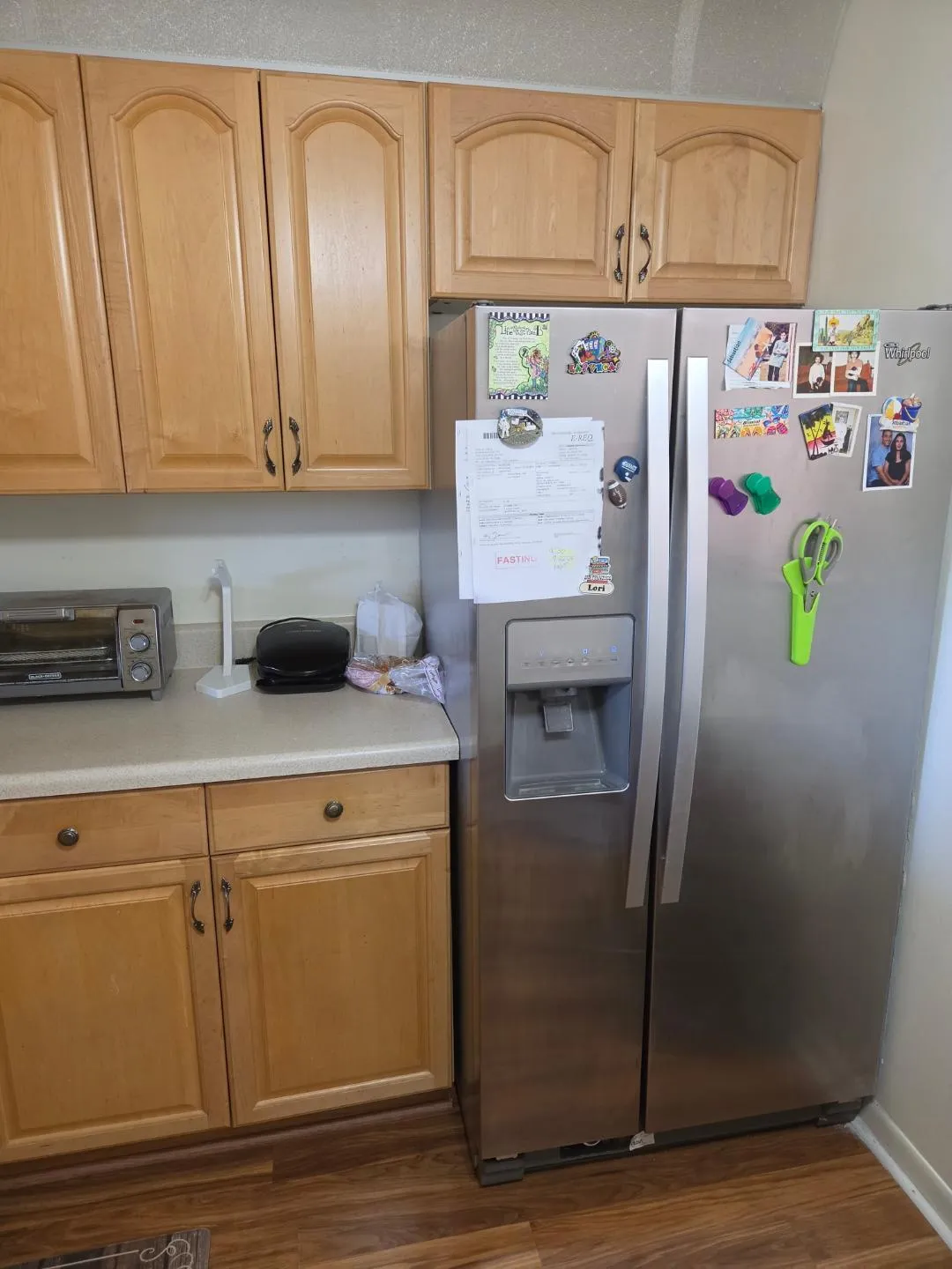 5310 LAS VERDES 220 KITCHEN 2