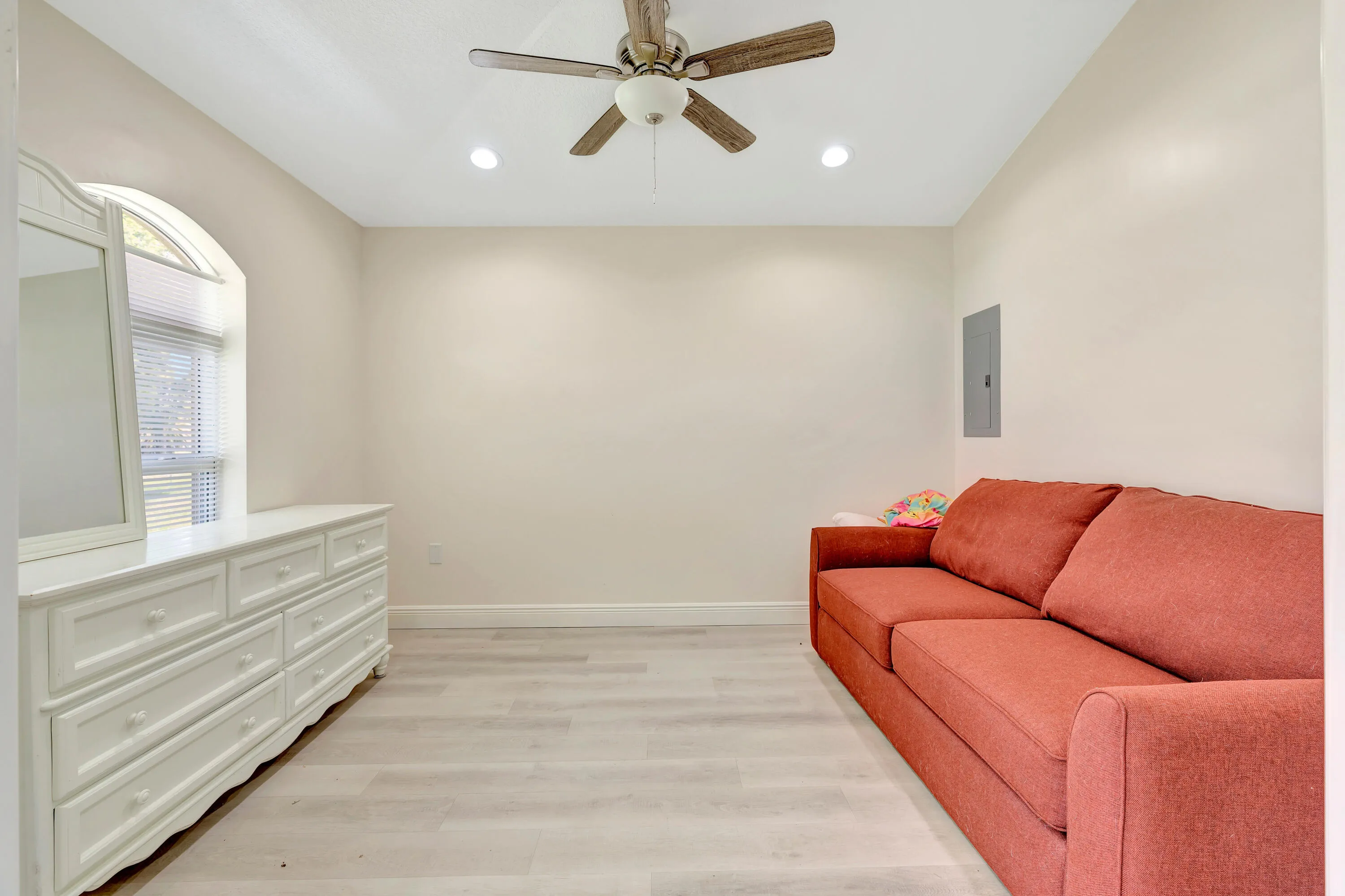 Property photo 50